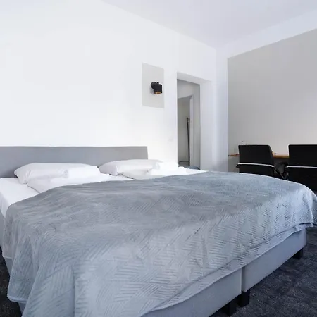 Stilvolle In I Home2share * Bonn