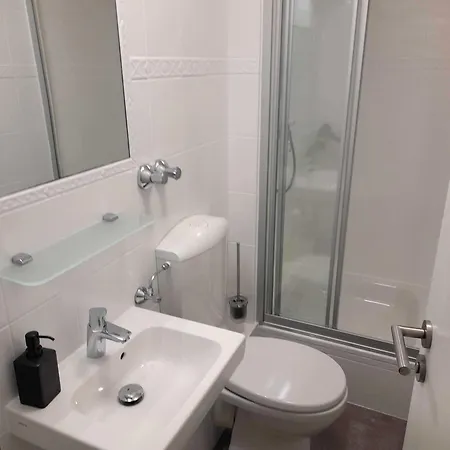 Stilvolle In I Home2share Bonn