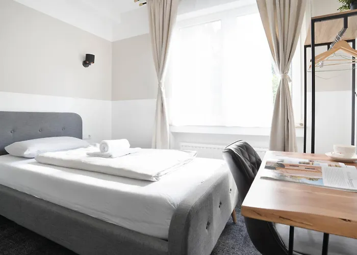 Appartement Stilvolle In I Home2share Bonn