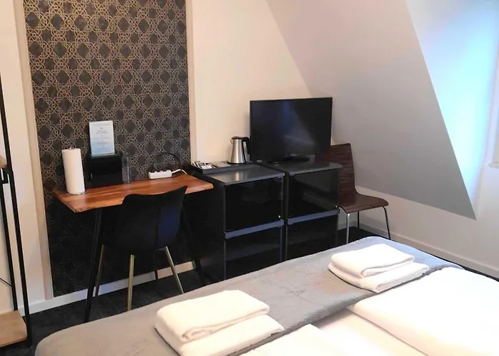 Appartement Stilvolle In I Home2share Bonn